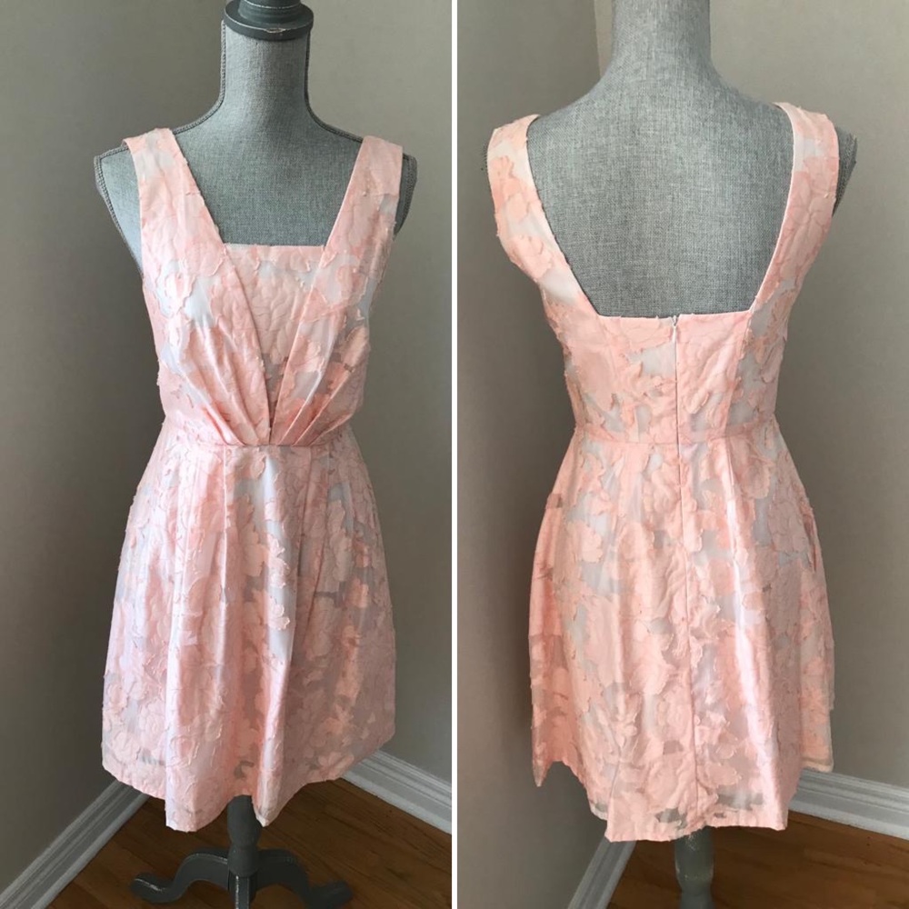 Yumi Dress